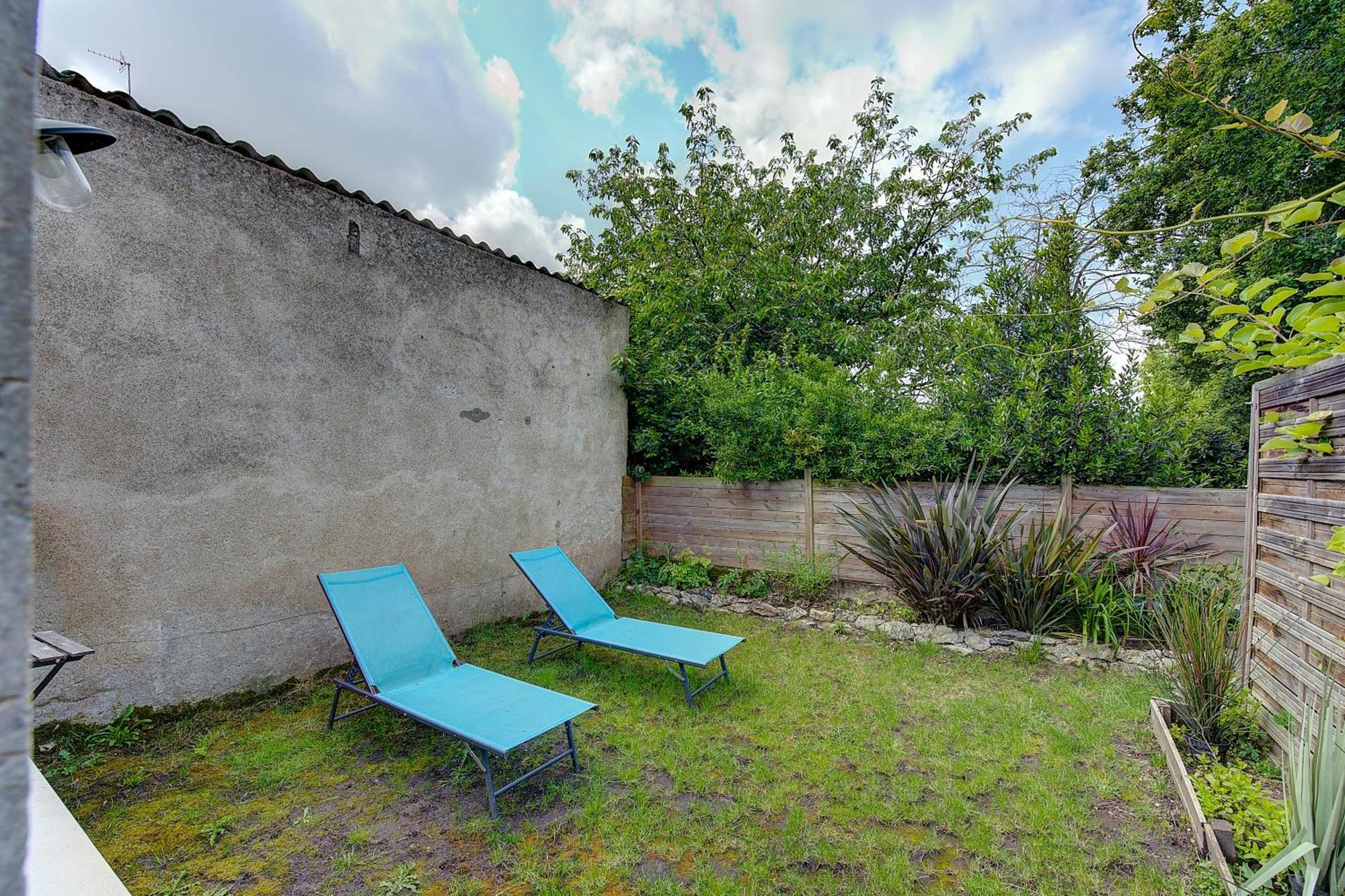 Apartamento Le Qg Tours Exterior foto